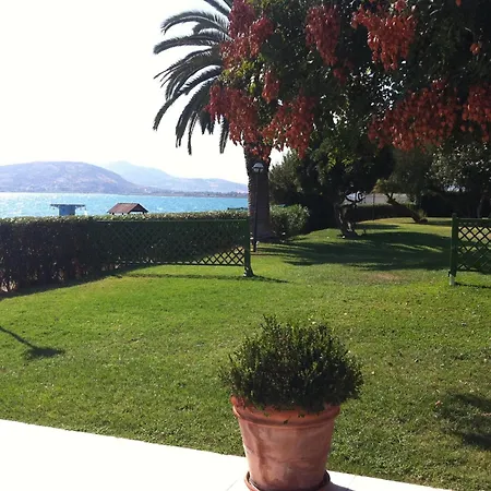 Hotell Domotel Xenia Volos