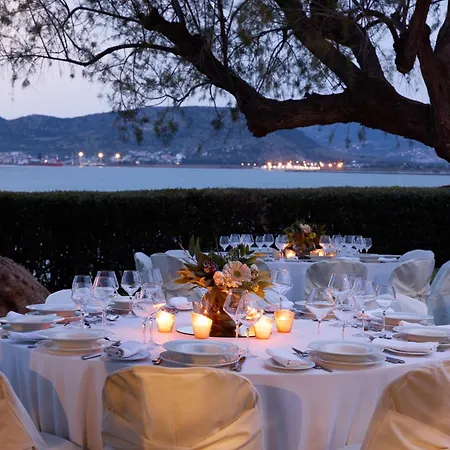 Domotel Xenia Hotell 5*