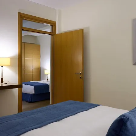 Domotel Xenia ホテル