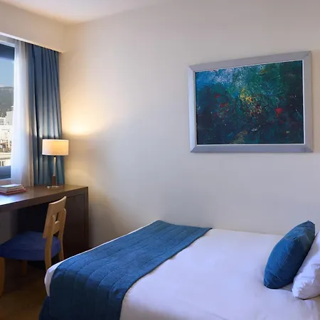 Domotel Xenia ホテル