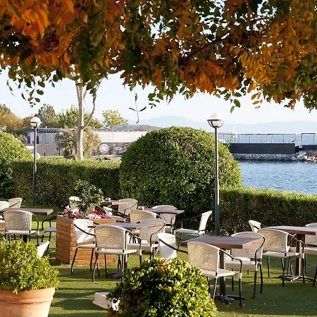 Domotel Xenia 5*