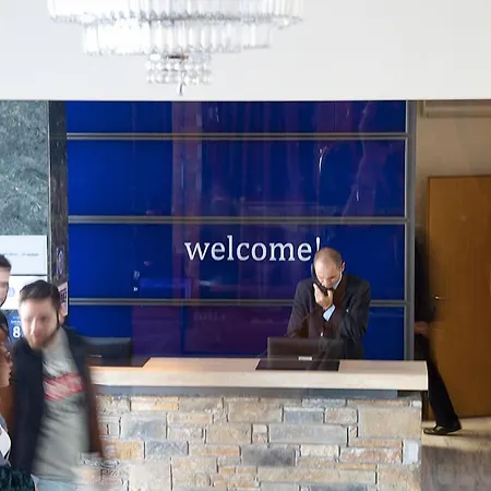 Hotell Domotel Xenia 5*