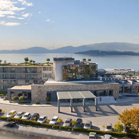 Domotel Xenia ホテル 5*