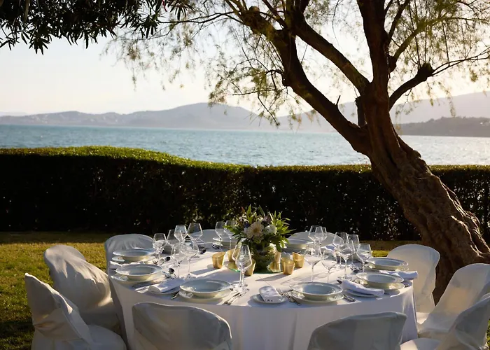 Hotell Domotel Xenia 5*