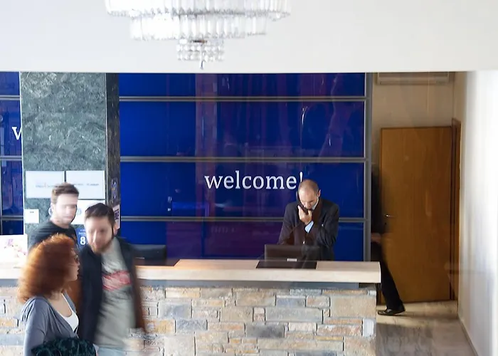 Hotell Domotel Xenia 5*